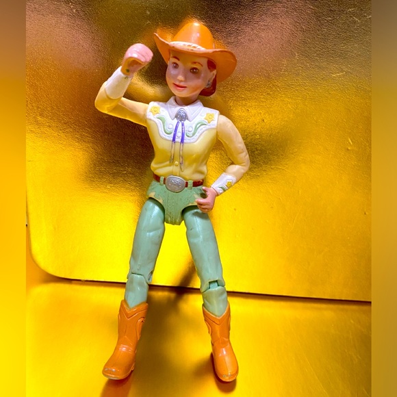 FISHER PRICE 2001 LOVING FAMILY WESTERN STYLE COWGIRL POSABLE DOLLHOUSE DOLL 6” - Picture 5 of 8